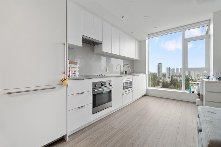 Property Photo:  13675 107A Avenue 1605  BC V3T 0X3 