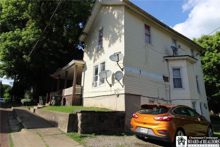 Property Photo:  58 Franklin Street 4  NY 14701 