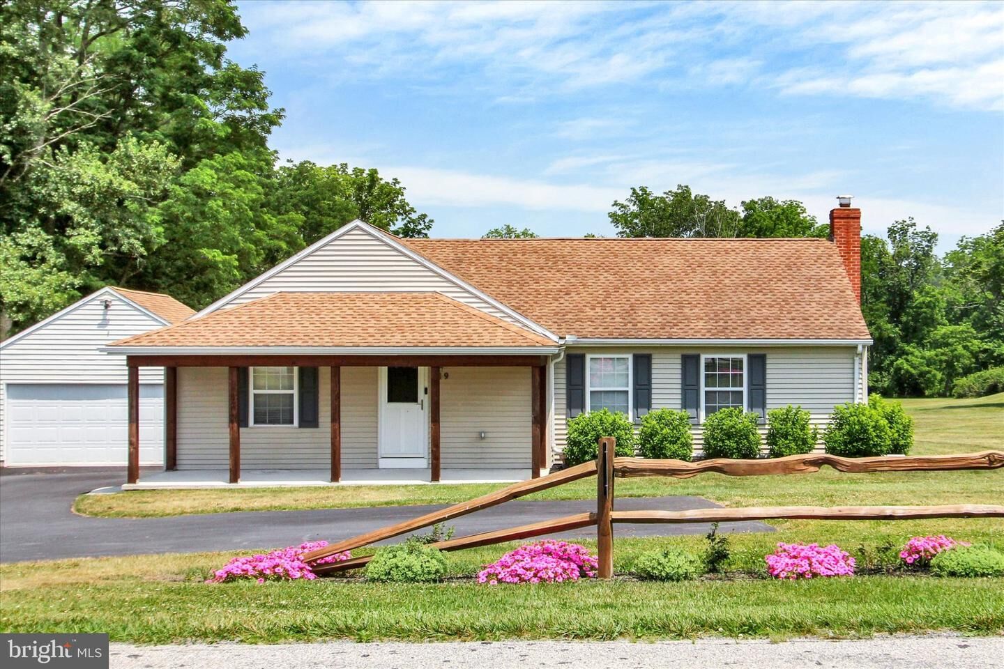 Property Photo:  819 Baltimore Road  PA 17019 