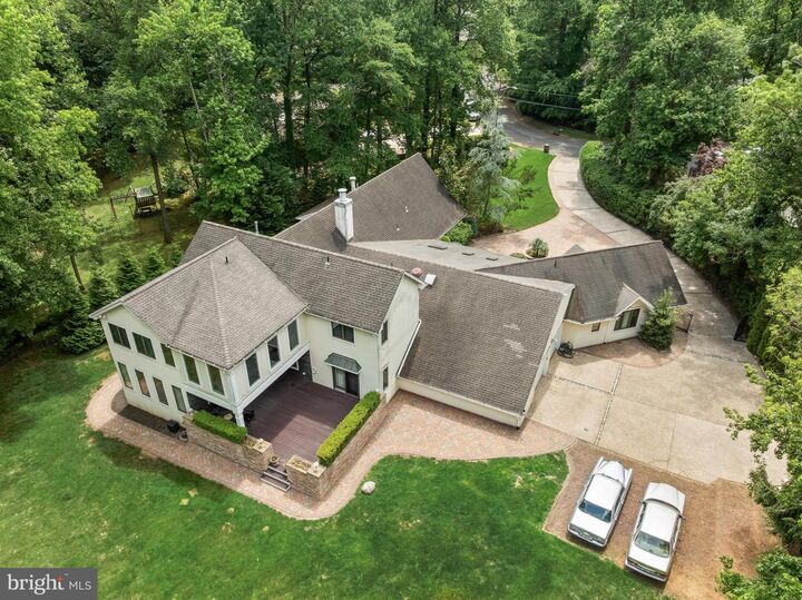 Property Photo:  14 E Riding Drive  NJ 08003 