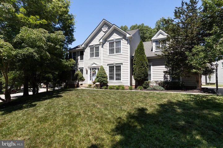 Property Photo:  7074 Garden Walk  MD 21044 