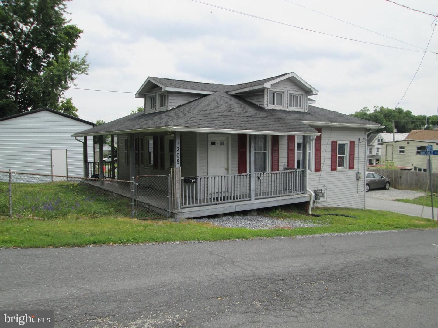Property Photo:  1208 Locust Street  PA 17025 