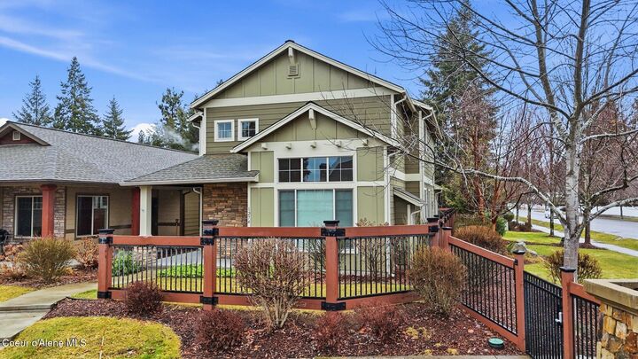 Property Photo:  1274 W Grove Way  ID 83815 