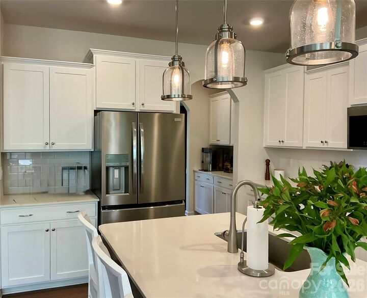 Property Photo: 199 Hamptons Cove Road NC 28166