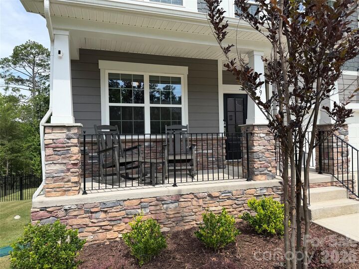Property Photo: 199 Hamptons Cove Road NC 28166