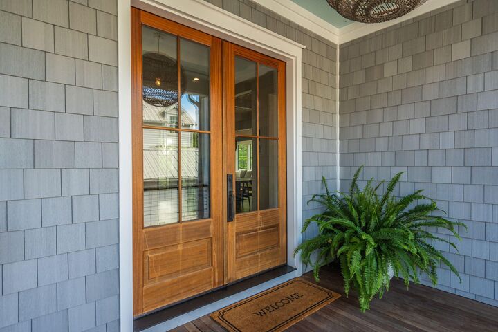 Property Photo:  924 Pitt Street  SC 29464 