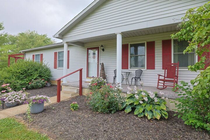 Property Photo:  102 Appian Way  OH 45177 