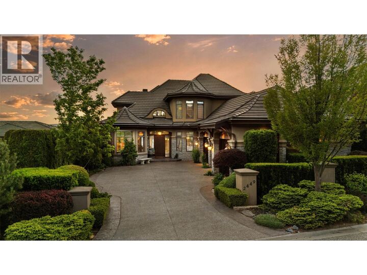 Property Photo: 2449 Selkirk Drive BC V1V 2R7