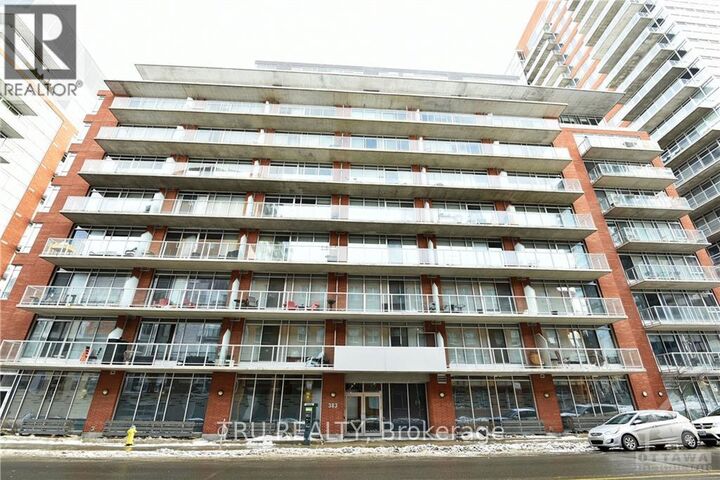 Property Photo: 383 Cumberland Street 412 ON K1N 1J7