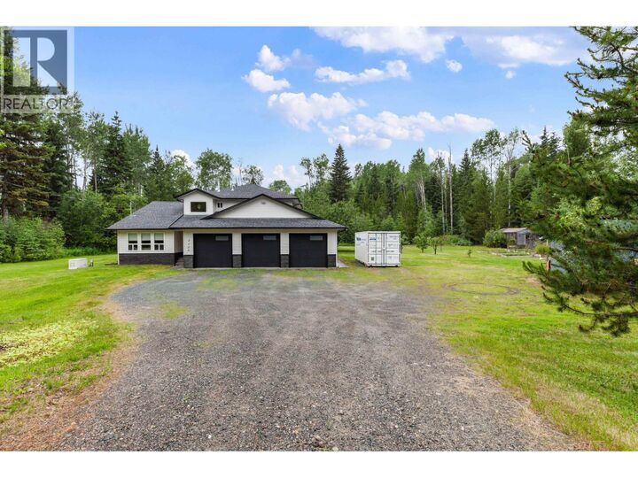 Property Photo: 2125 Sharelene Drive BC V2M 7B6