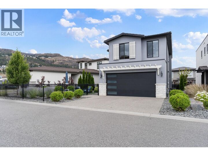 Property Photo:  1877 Viewpoint Crescent  BC V1Z 4E1 