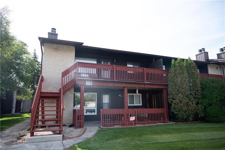 110 Scotswood Drive — photo 1