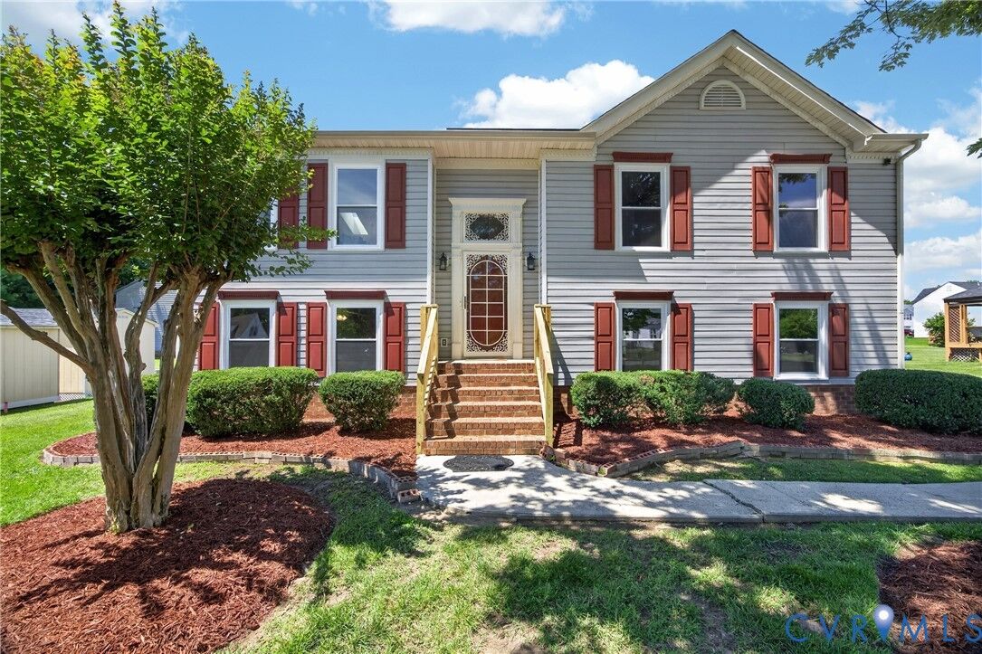 Property Photo: 1559 Tree Ridge Road VA 23231