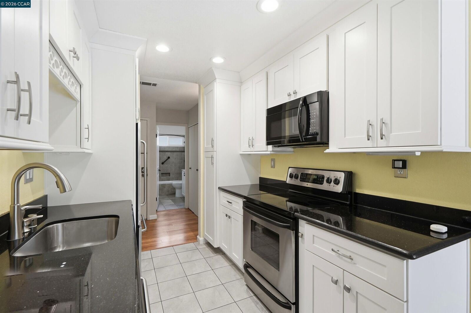 Property Photo:  775 Center Ave  CA 94553 