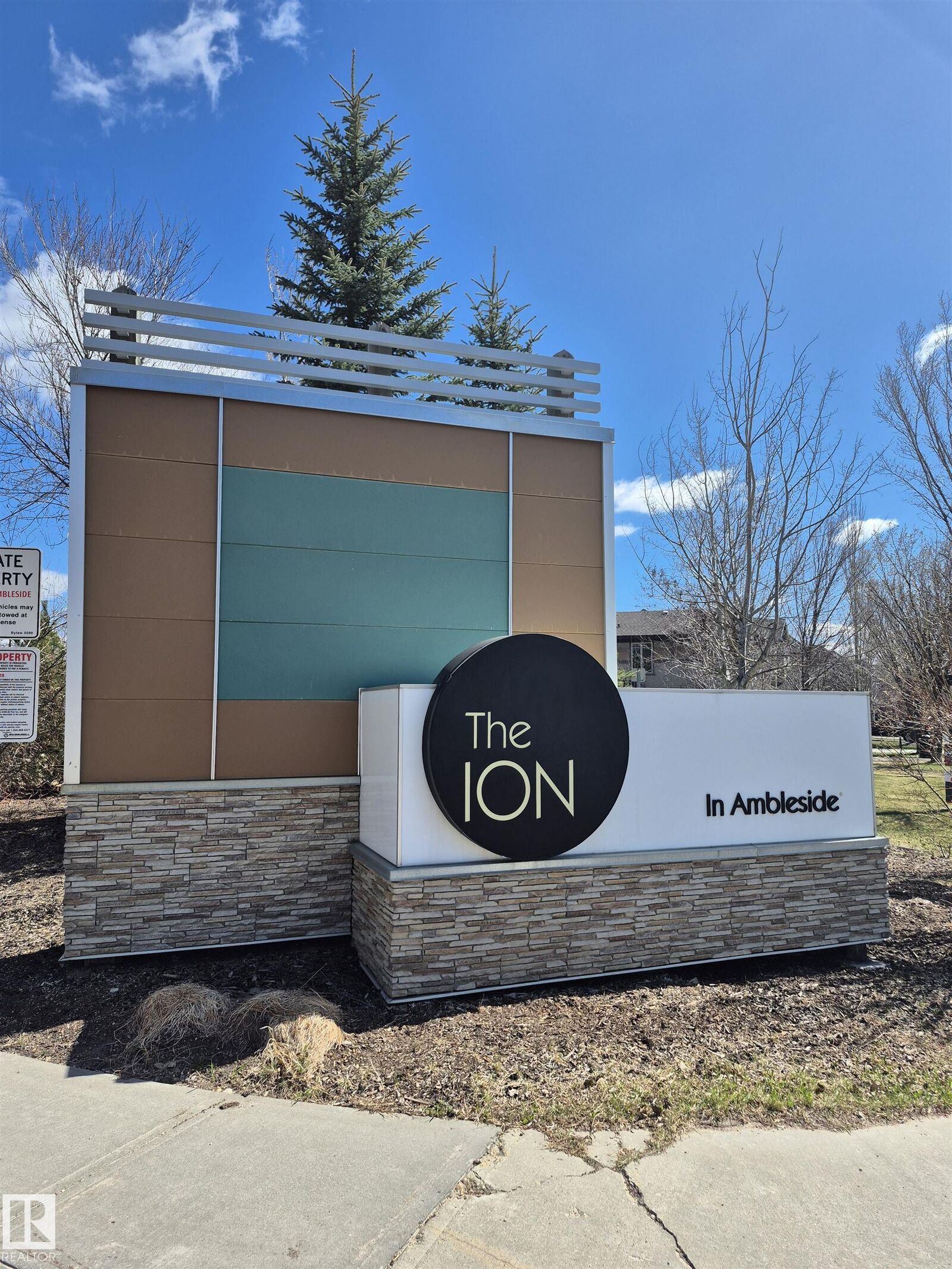 Property Photo: 2588 Anderson Way SW 112 AB T6W 0R2