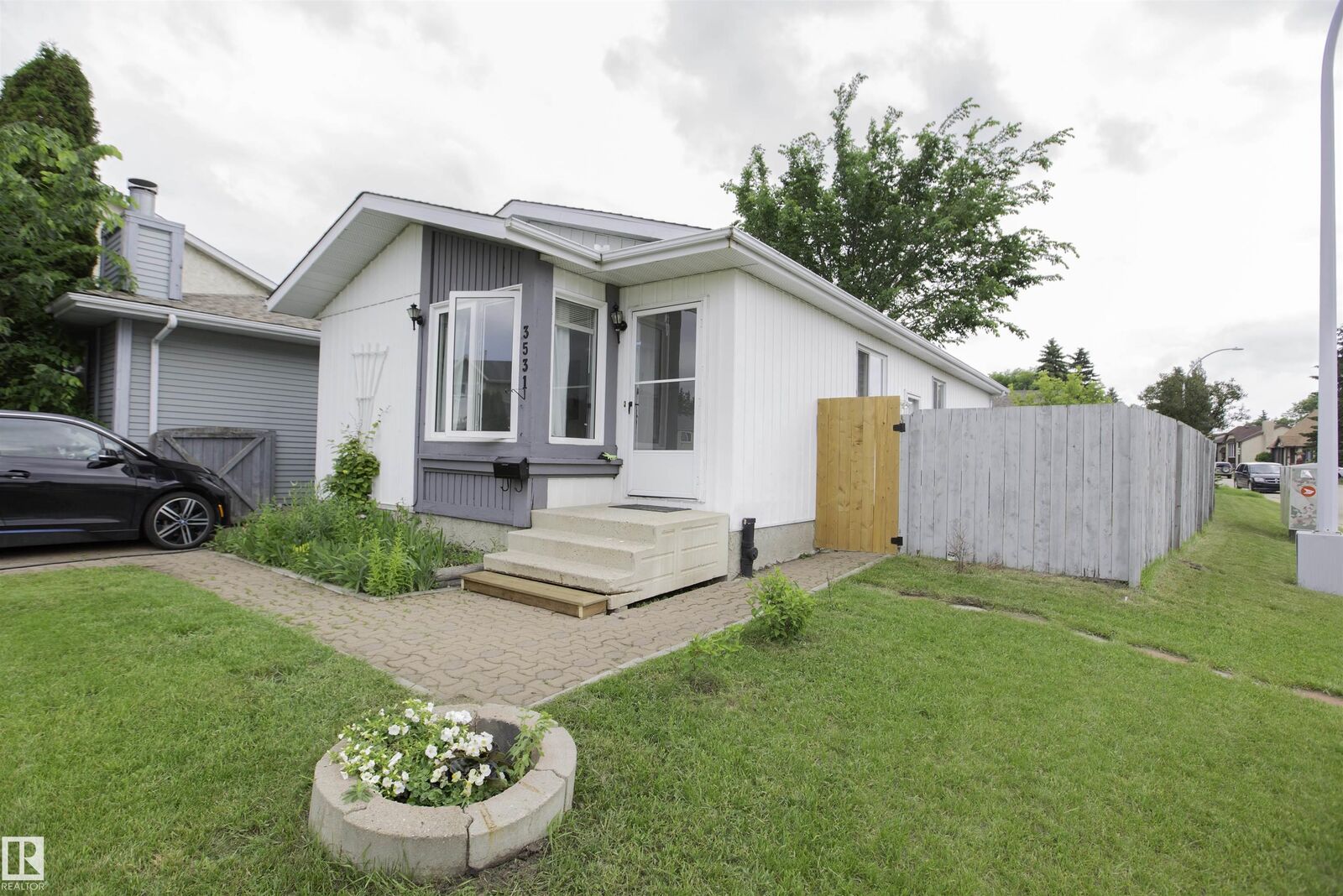 Property Photo: 3531 46 Street NW AB T6L 5C6