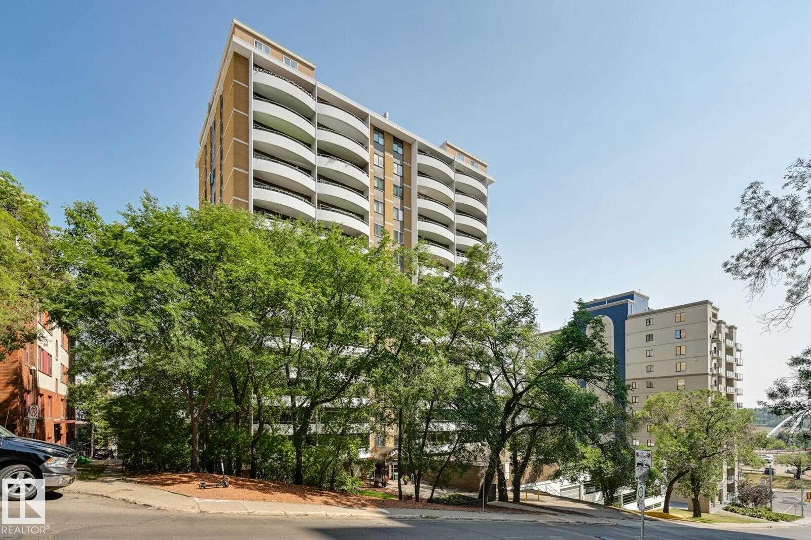 Property Photo:  9725 106 Street NW 1502  AB T5K 1B5 