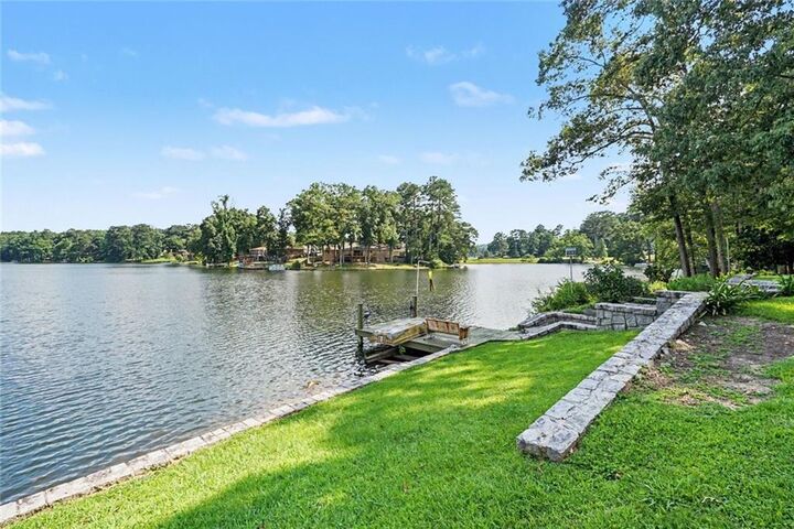 Property Photo:  2016 Lake Sorrento Drive  GA 30012 