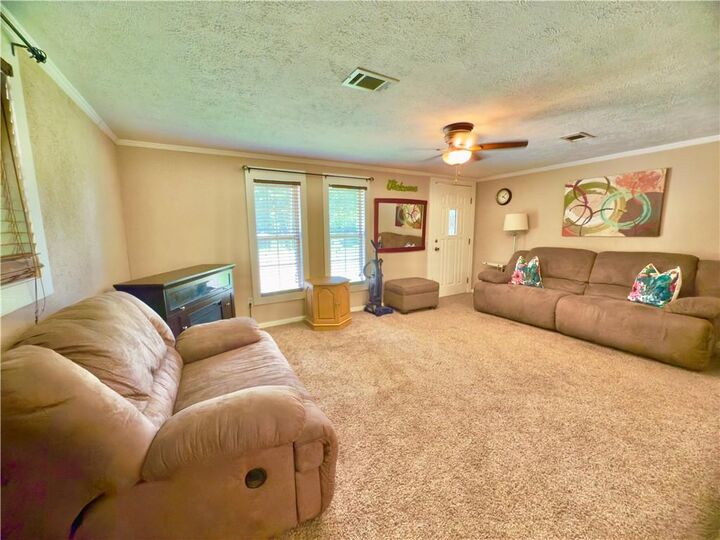 Property Photo: 138 Salez Lane LA 71371