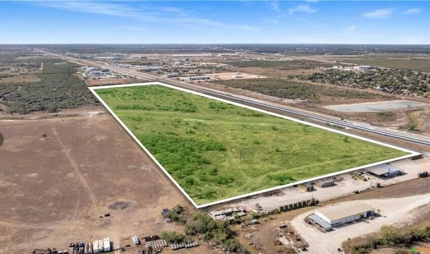 Property Photo:  00 US Highway 59 N  TX 77905 