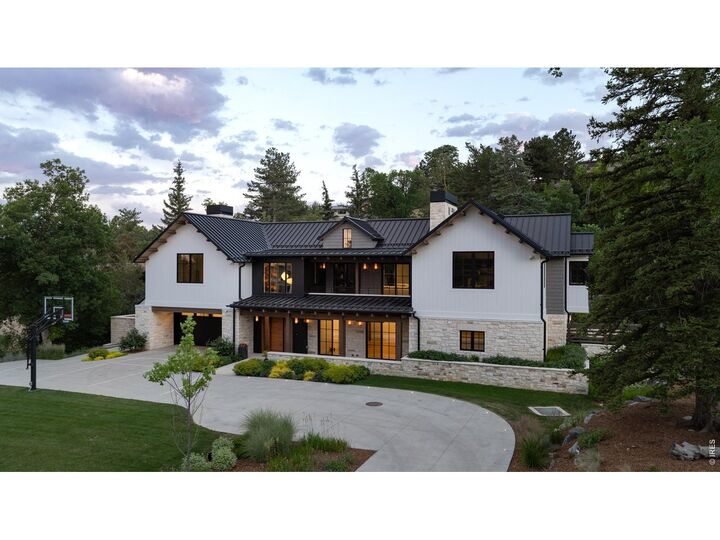 Property Photo:  2100 Kohler Dr  CO 80305 