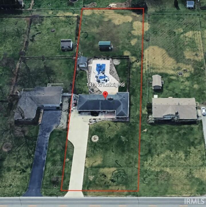 Property Photo:  1413 W Ludwig Road  IN 46825-4013 