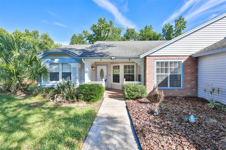Property Photo: 3349 Silvermoon Drive FL 33566
