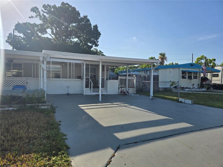 Property Photo:  5271 77th Street N  FL 33709 