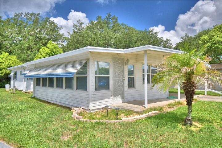 Property Photo:  111 Paradise Lane  FL 33823 