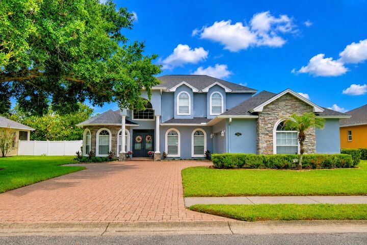 Property Photo:  5516 Black Hawk Lane  FL 33810 