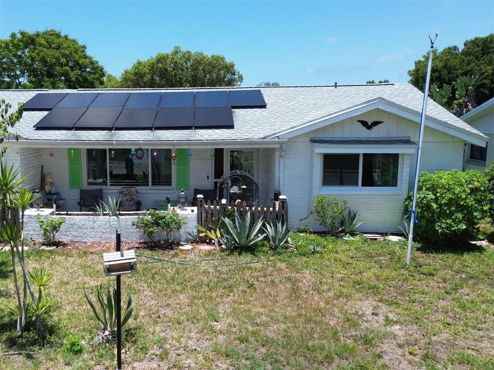 Property Photo:  10825 Bridleton Road  FL 34668 