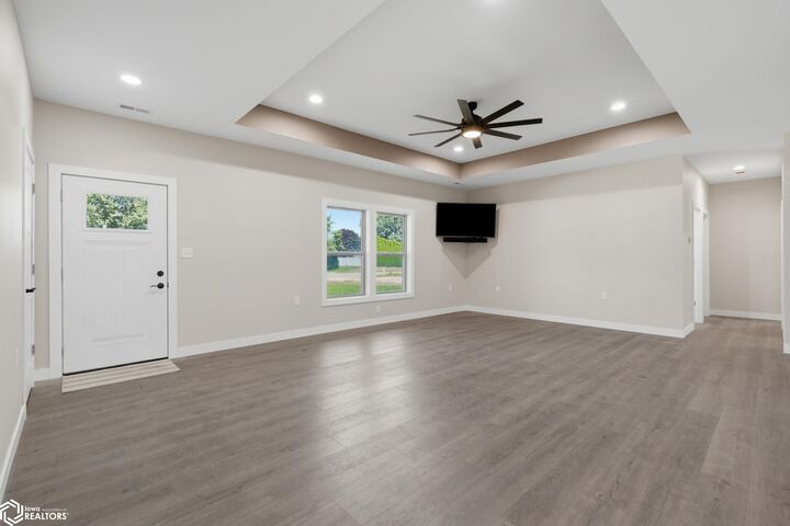 Property Photo:  1108 Willow Avenue  IA 52601 