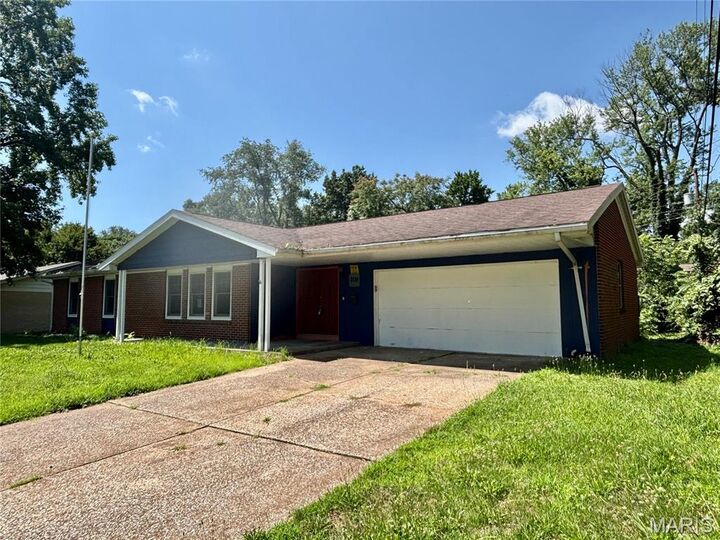 Property Photo: 209 Gettysburg Road IL 62226