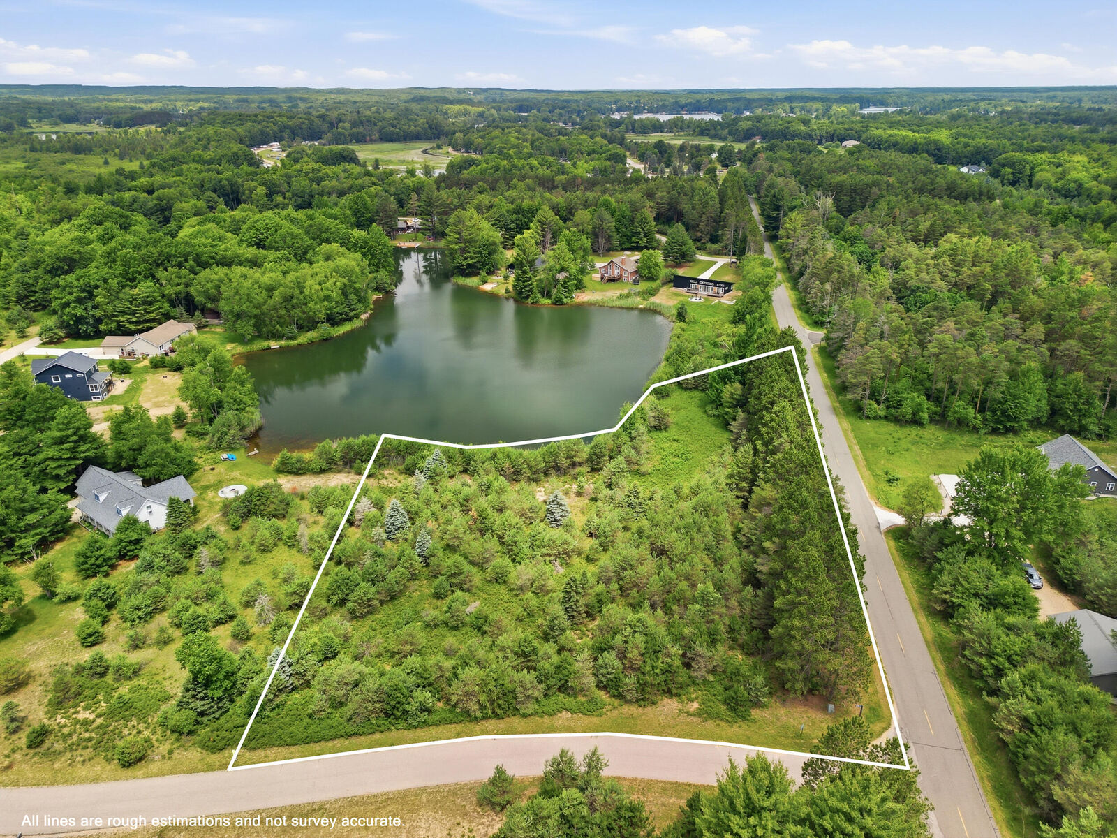 Property Photo: 6152 Kilkenny Drive MI 49346
