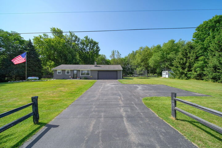 Property Photo:  9871 Knight Road  MI 49240 