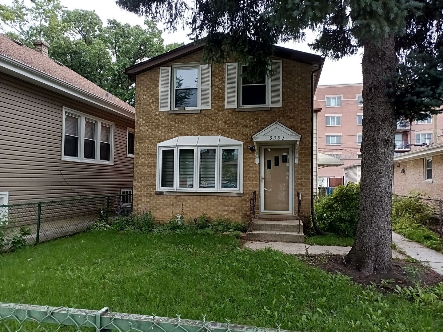 Property Photo:  3253 N Oconto Avenue  IL 60634 
