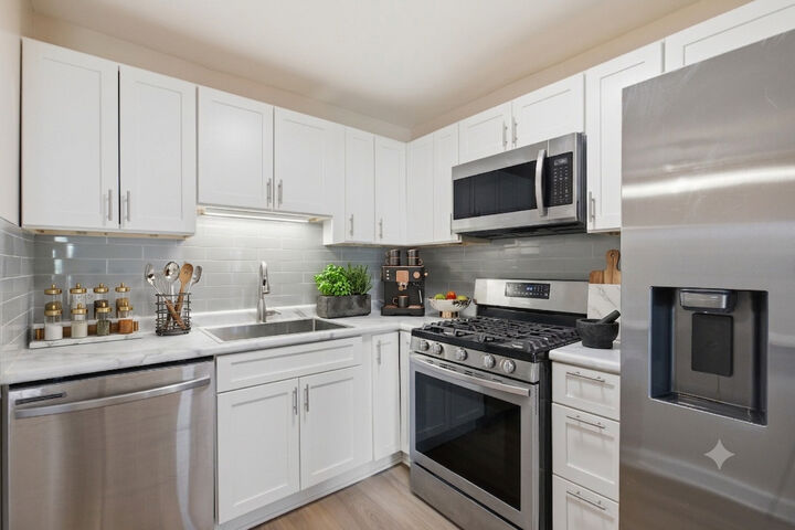 Property Photo: 3511 Central Road 302 IL 60025