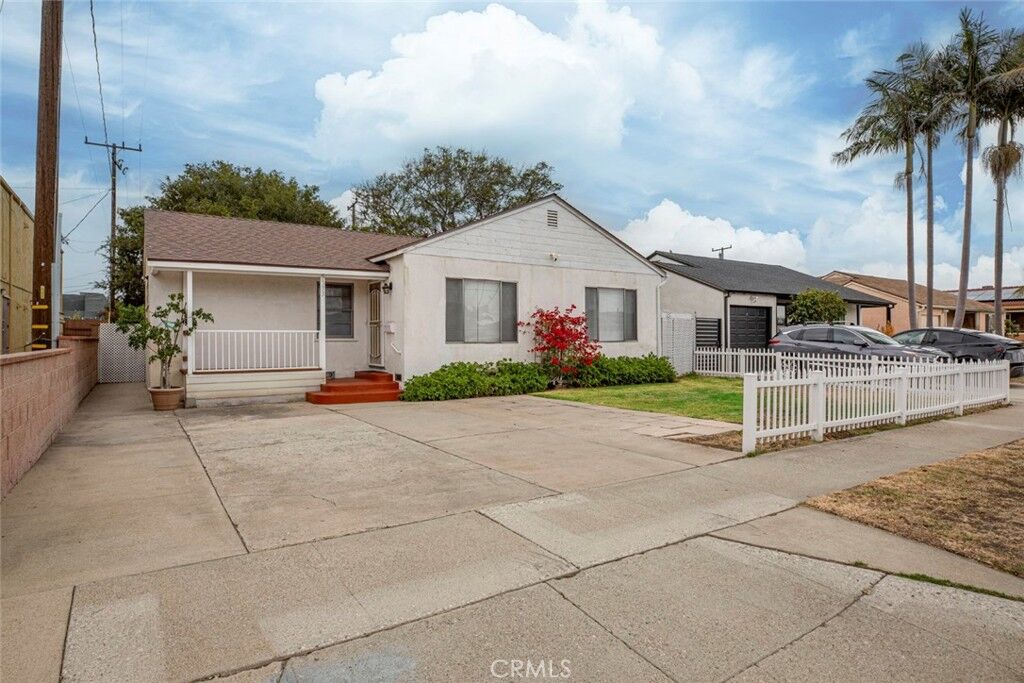 Property Photo:  5533 W 120th  CA 90304 