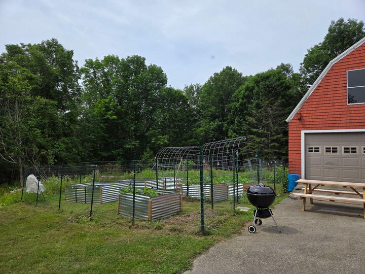 Property Photo: 804 Main Road ME 04848
