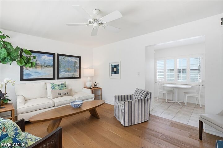 Property Photo: 285 8th Avenue S 285 FL 34102