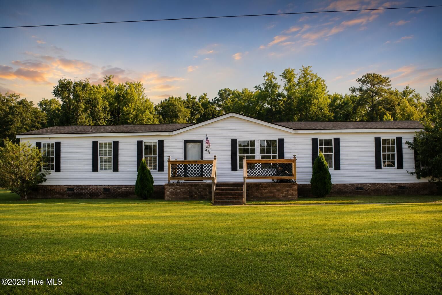 Property Photo:  206 Pinto Place  NC 28546 