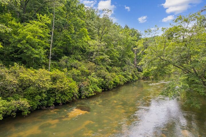 Property Photo:  Lot 5 Riverfront Drive  GA 30536 