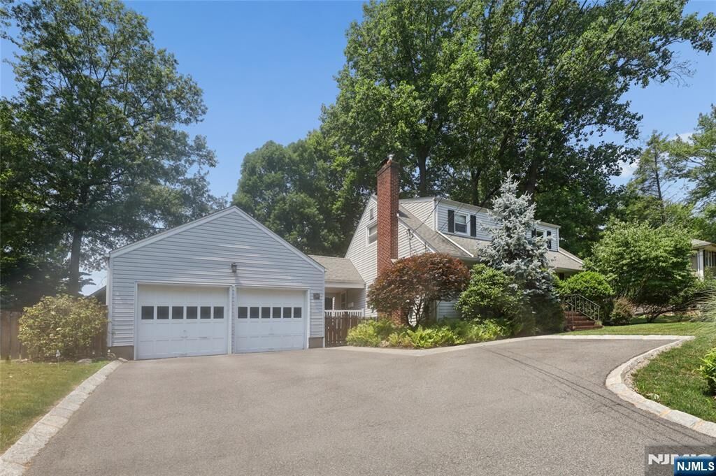 Property Photo:  38 Schraalenburgh Road  NJ 07641 