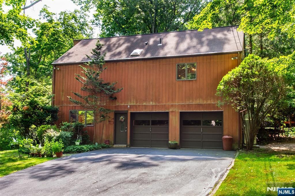 Property Photo:  49 Hope Road  NJ 07838 