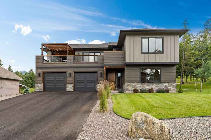 Property Photo:  263 Spurwing Loop  MT 59922 