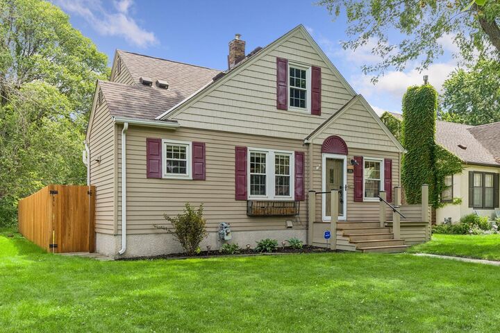 Property Photo:  4136 Abbott Avenue N  MN 55422 