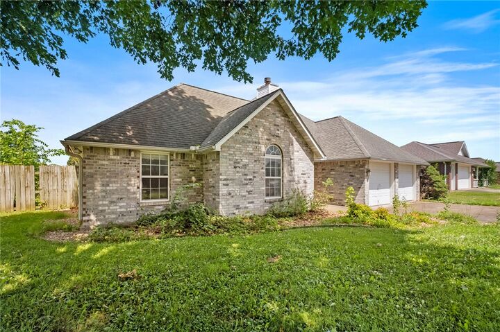 Property Photo:  591 Bloomfield Street  AR 72734 