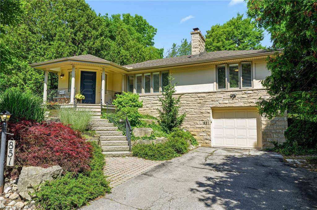 Property Photo:  851 Mewburn Road  ON L9G 3E4 