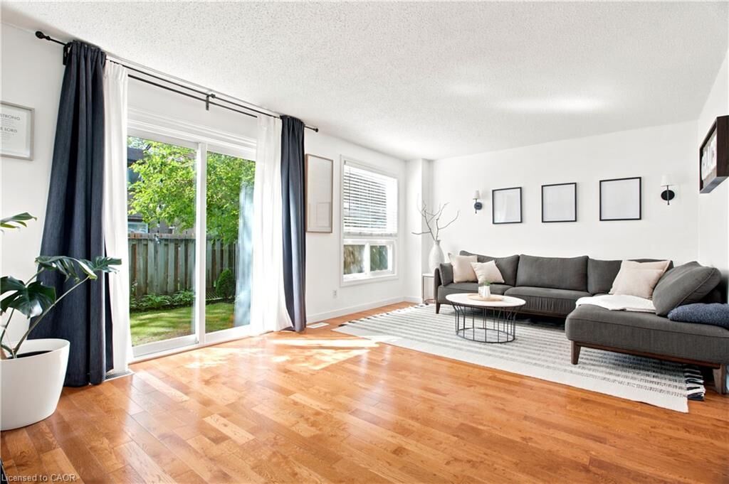 Property Photo: 175 Siebert Avenue 9 ON N2C 2M1