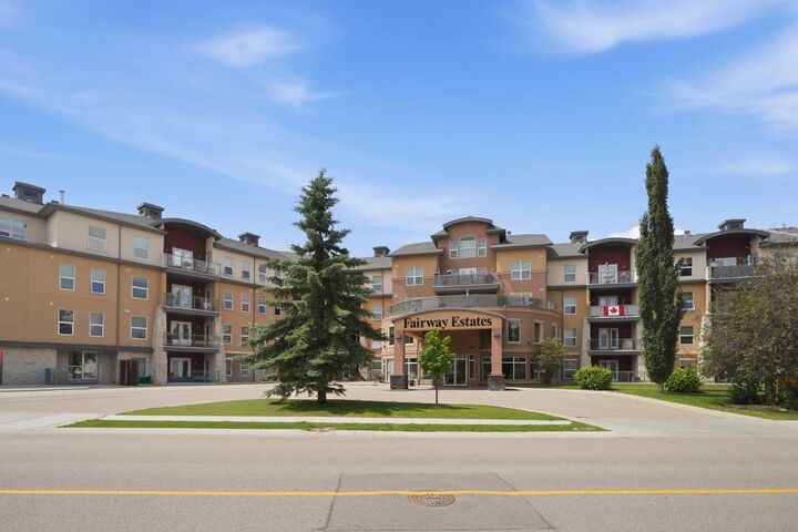 Property Photo: 5040 53 Street 310 AB T4S 0A1